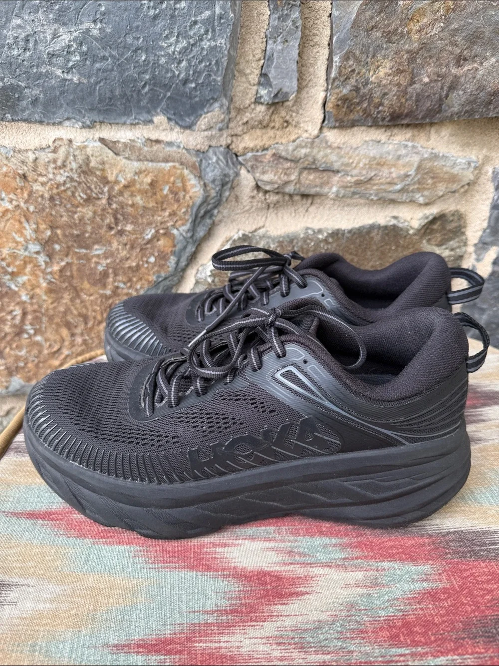 Hoka One One Men's Bondi 7 Sneaker Shoes in Black Size 7